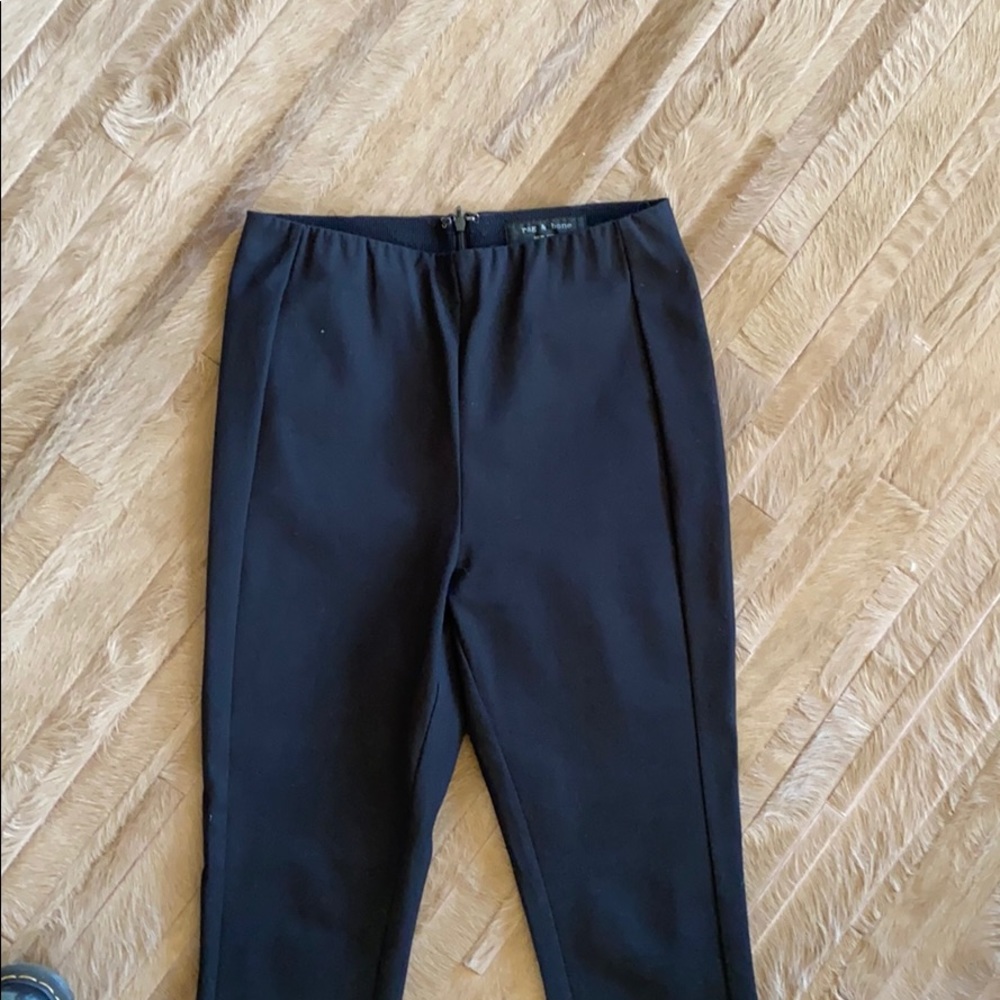 Skinny pants